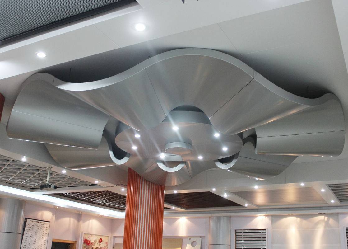 Металлические подвесные потолки - неиссякаемые возможности для реализации дизайнерских решений