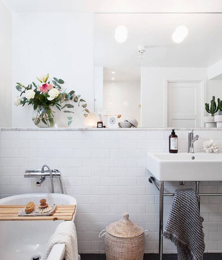 Скандинавский стиль в интерьере ванной комнаты, фото, аксессуары