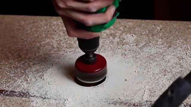 Как разрезать кафельную плитку: правильно и без сколов, вручную и с помощью электроинструментов