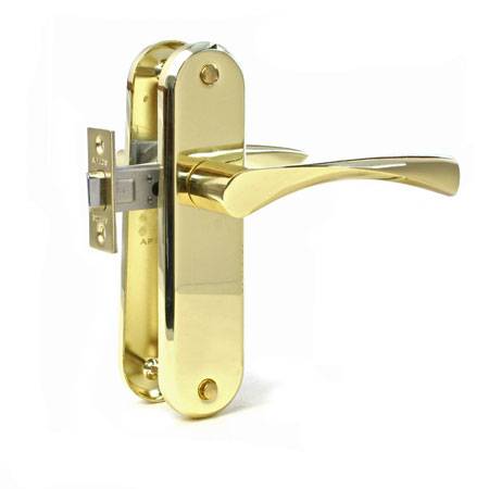 Варианты конструкций дверных ручек и их отличия, материалы которые подойдут для ванны и туалета