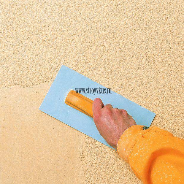 Фактурная покраска стен своими руками: способы нанесения декоративной отделки (фото, мастер-класс)