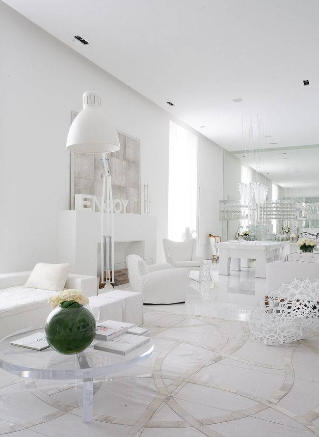 Интерьер квартиры в белом цвете