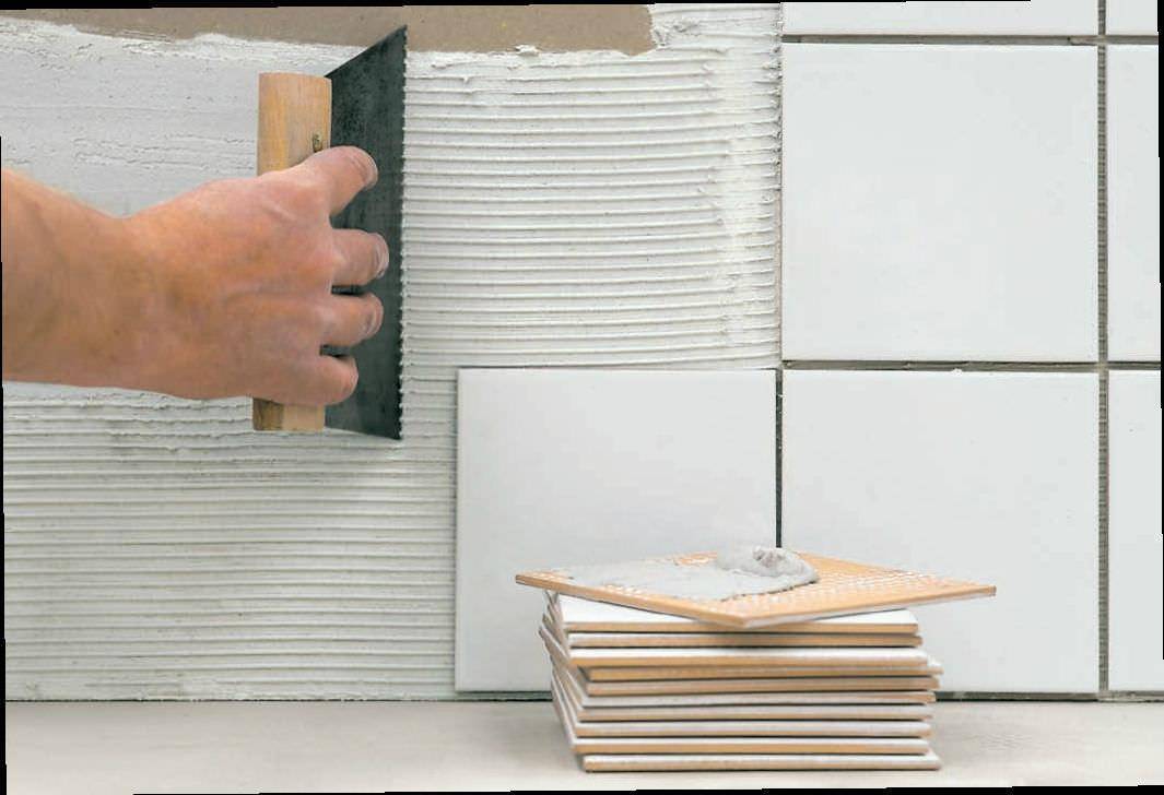 Толщина плиточного клея при укладке на пол или стену, максимальный слой и усадка