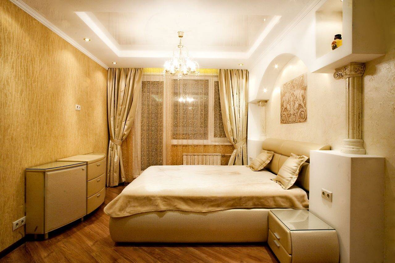 Как правильно оформить маленькую спальню в хрущевке, фото уютных интерьеров комнат до 12 кв.м, советы по выбору мебели, освещения, штор для спальни в хрущевке