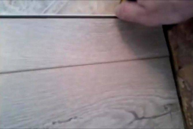 Как обустроить стык ламината и плитки без порожка: советы специалистов