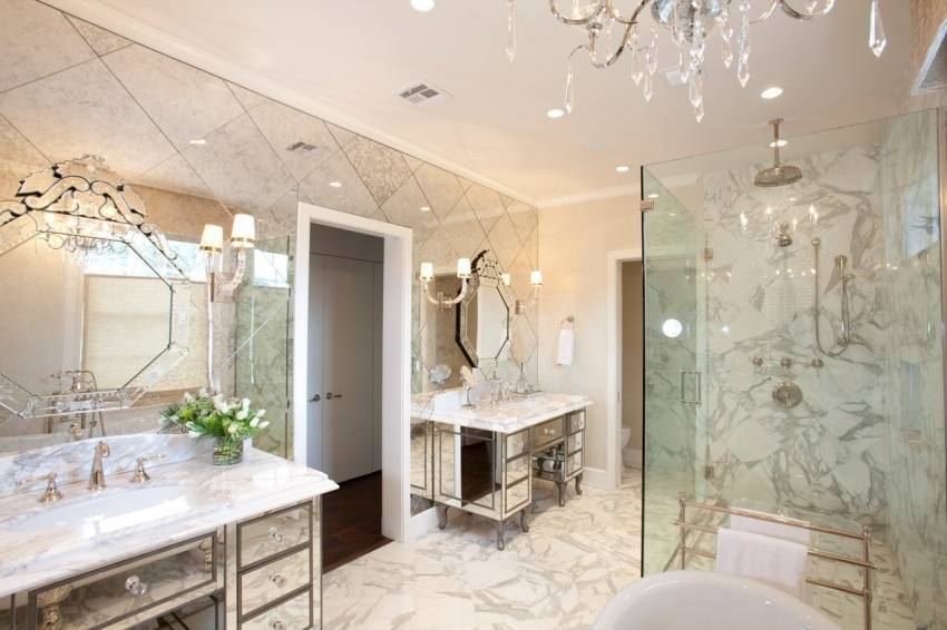 Зеркальная ванная комната. Обзор решений и рекомендации по выбору зеркал