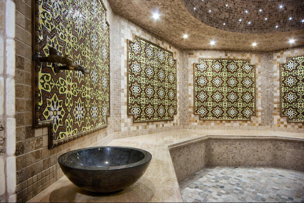 Мозаичное панно – потрясающее украшение интерьера