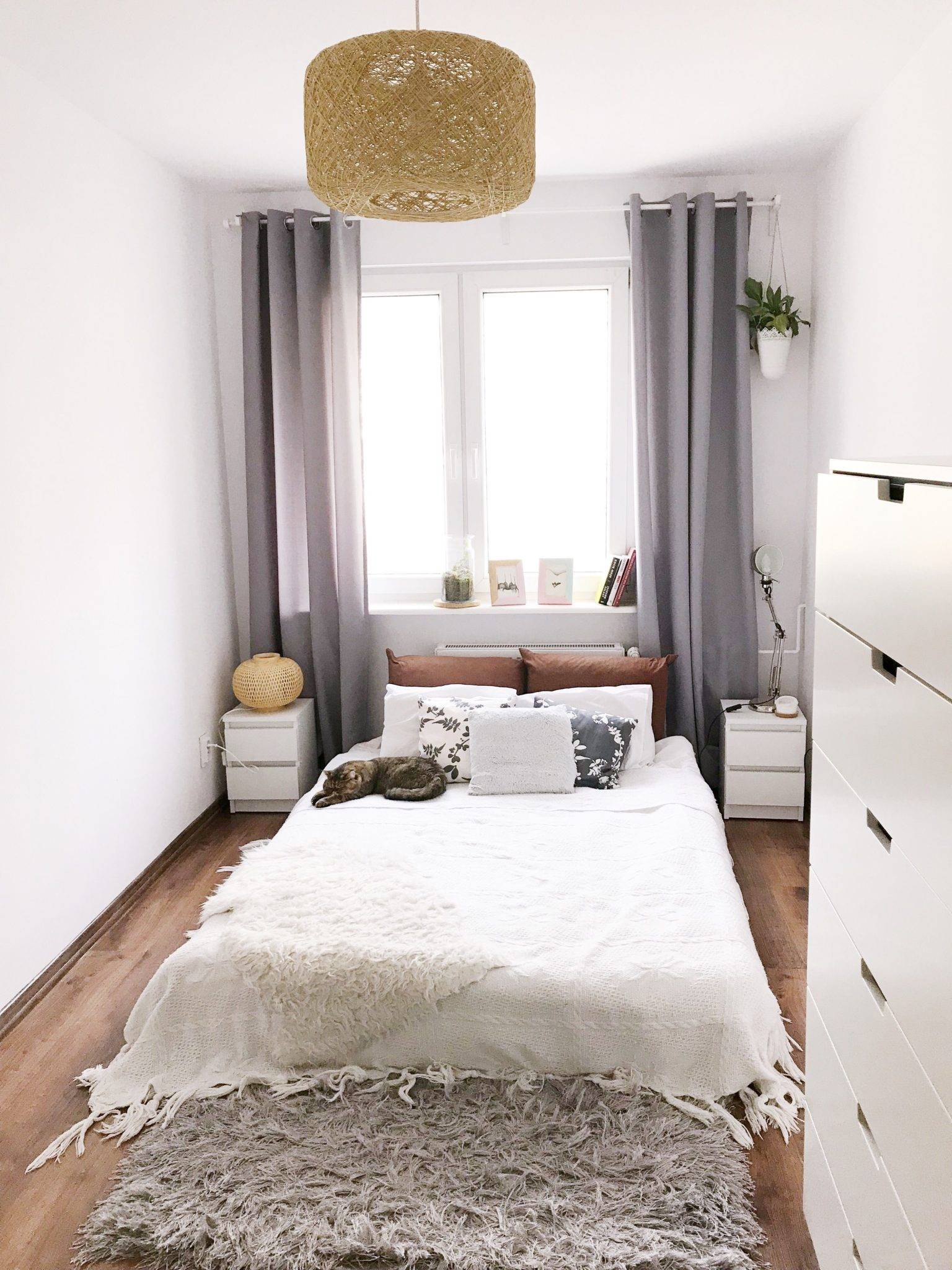 Малогабаритная спальня - 70 фото идей необычного дизайна