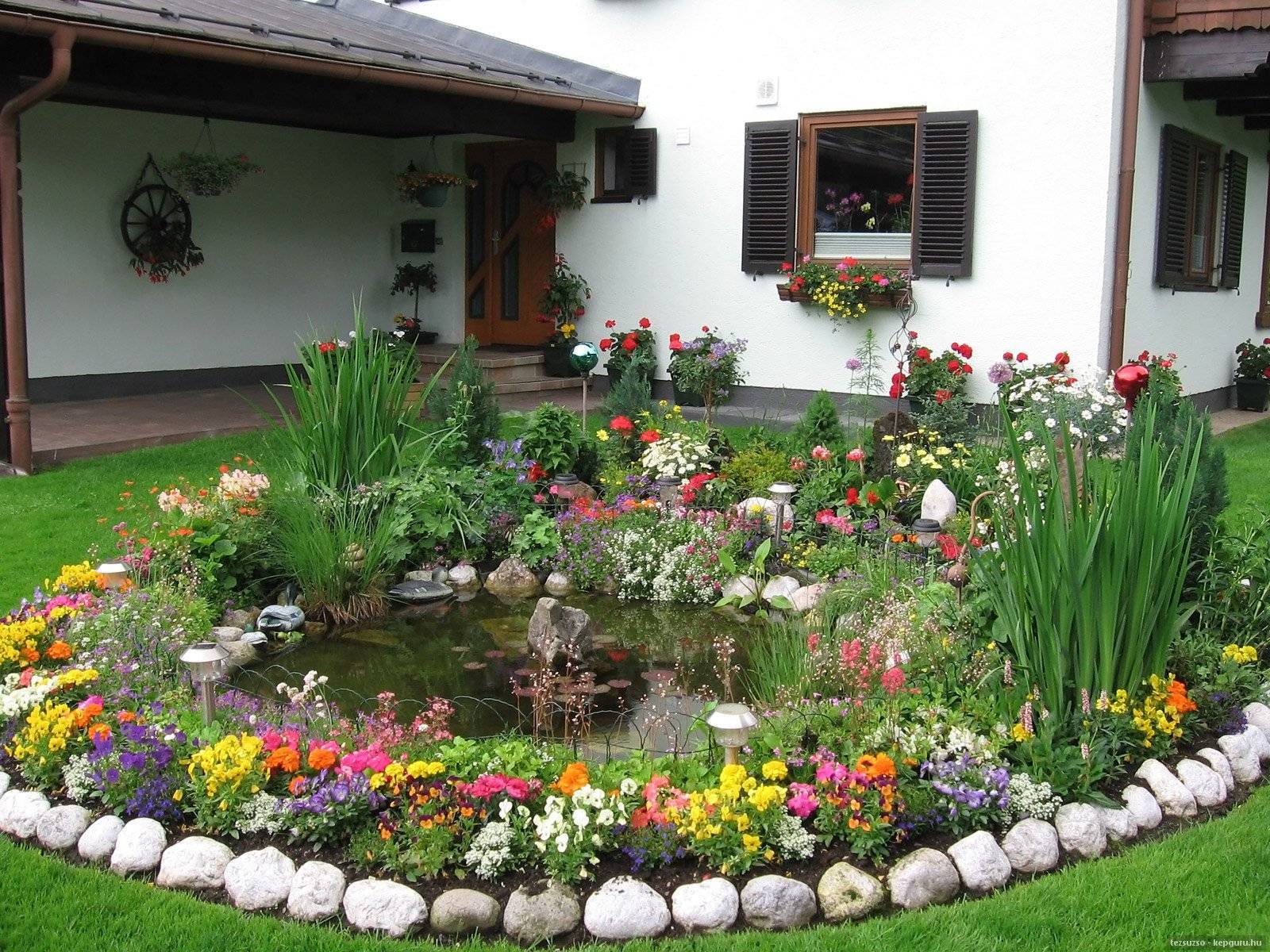Ландшафтный дизайн перед домом: планирование и оформление участка, цветник и декоративные элементы