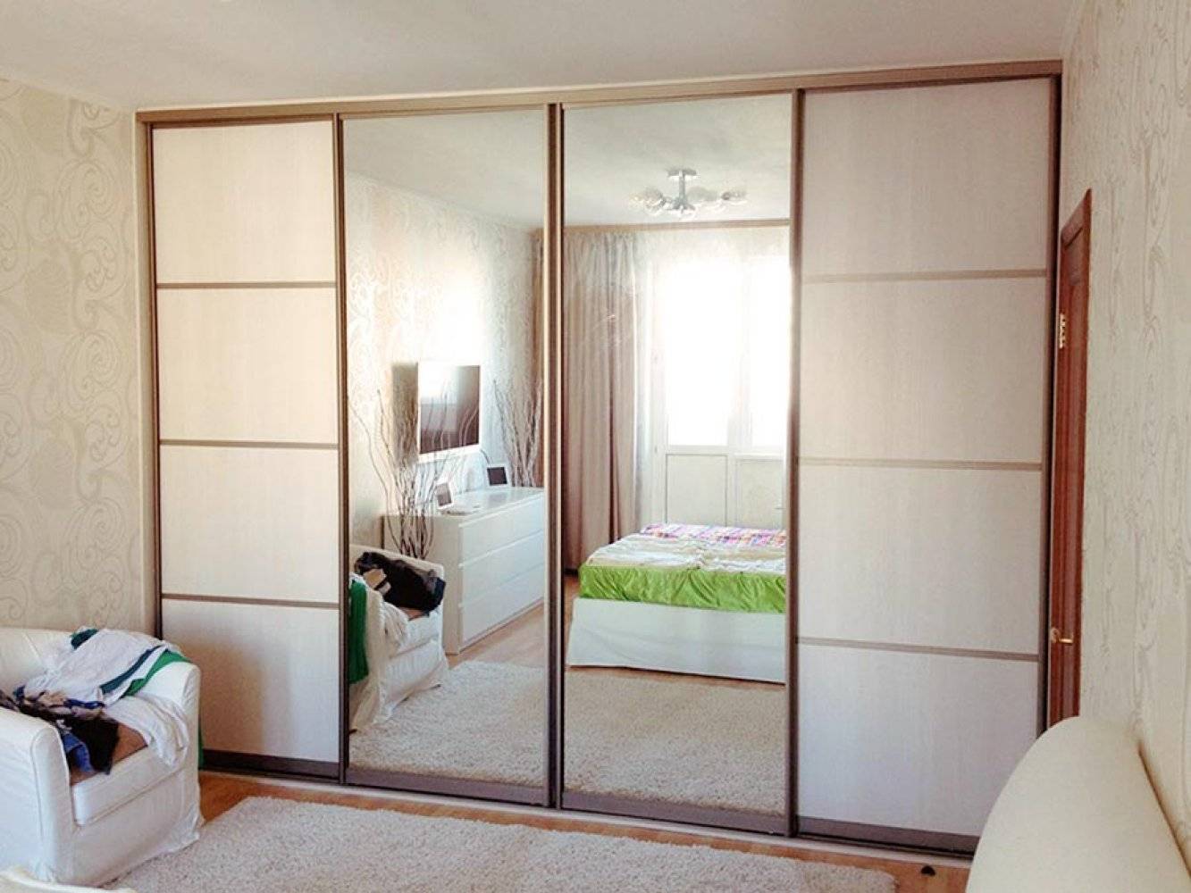 Встраиваемый шкаф в спальню: стильные решения и современные модели шкафов (165 фото)