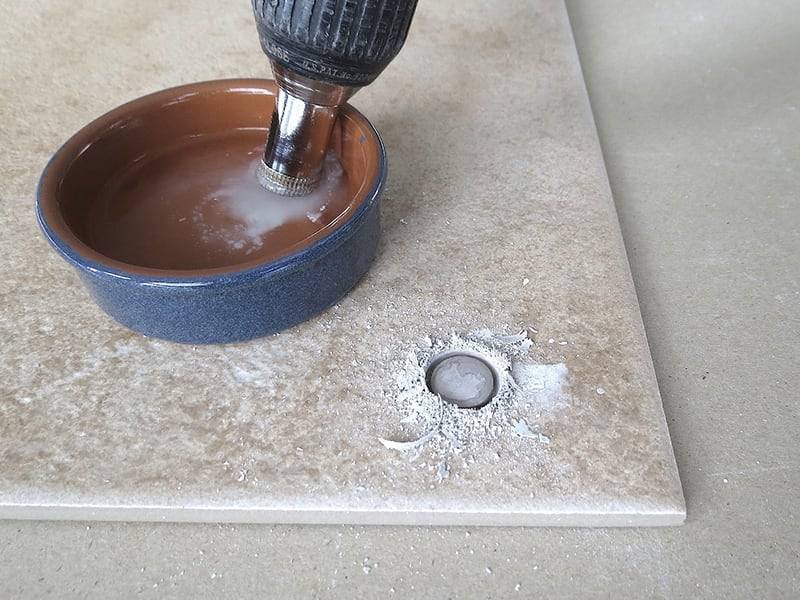 Как просверлить кафельную плитку