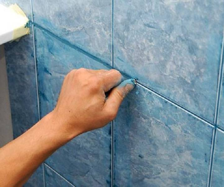 Как затирать швы керамического кафеля в ванной комнате