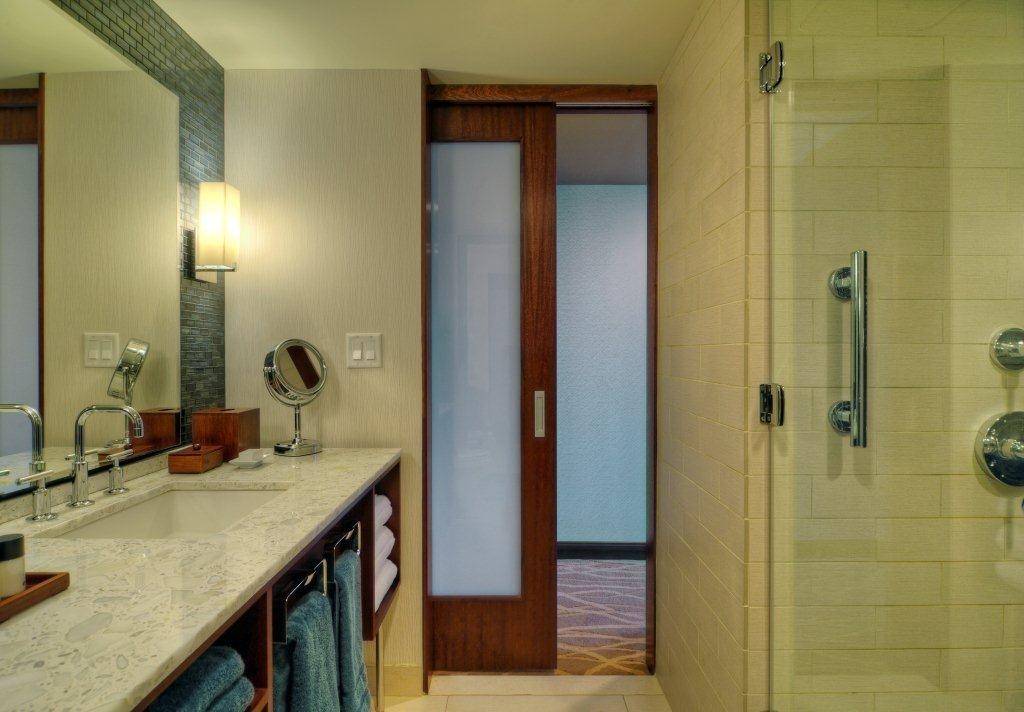 Дверь купе в ванную комнату: варианты с фото - smallinterior
дверь купе в ванную комнату: варианты с фото - smallinterior