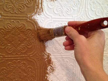 Можно ли клеить плитку на стену, окрашенную водоэмульсионной краской