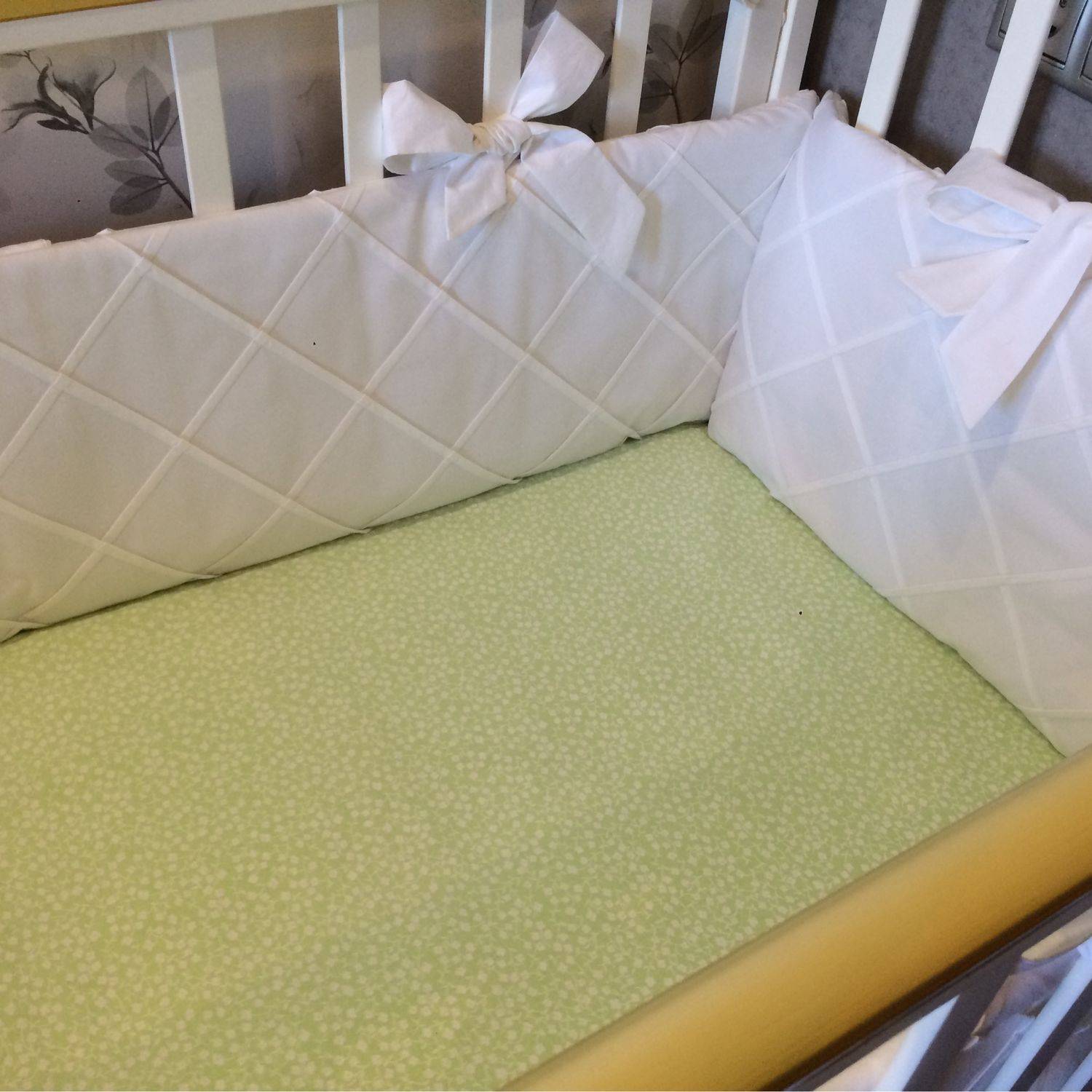 Выкройка и пошив бортиков для кроватки новорожденных