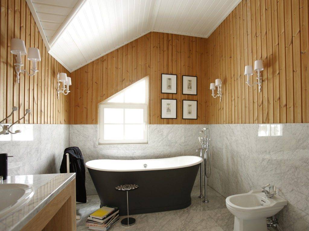 Ванная комната в деревянном доме: интересные решения, дизайн
 - 18 фото