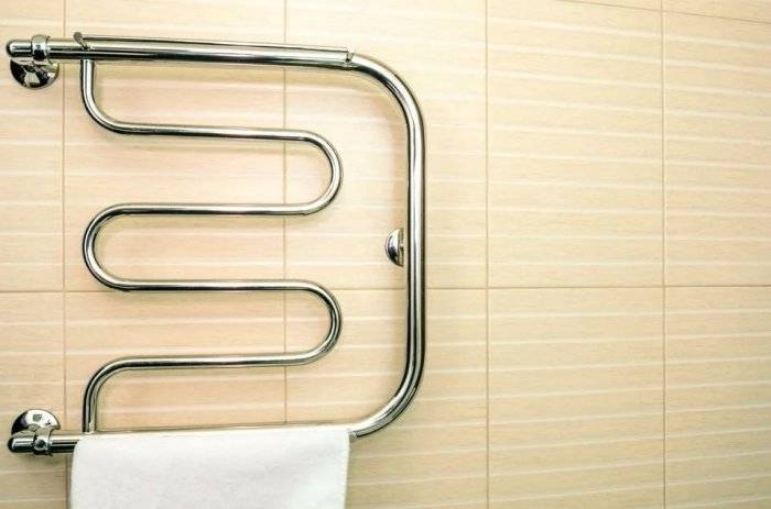 Как правильно выбрать полотенцесушитель для ванной