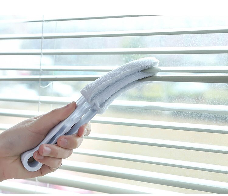 Как помыть жалюзи горизонтальные алюминиевые, вертикальные, тканевые, пластиковые и иные, как снять с окна, чтобы быстро и правильно очистить в домашних условиях?