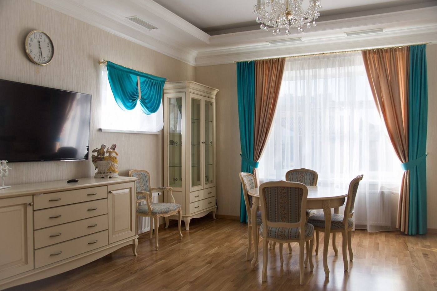 Гостиная бирюзового цвета: 115 фото лучших вариантов применения цвета и особенности оформления комнатыдекор и дизайн интерьера