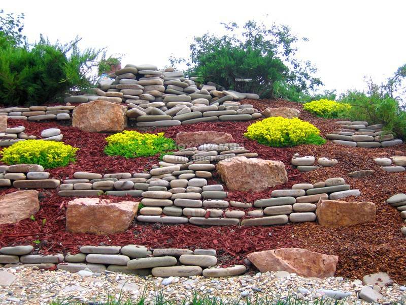 Камни на даче: как правильно применять камни для стен и столбов. пошаговая инструкция применения декоративного камня