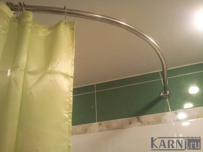 Угловой, телескопический, полукруглый карнизы для штор в ванную