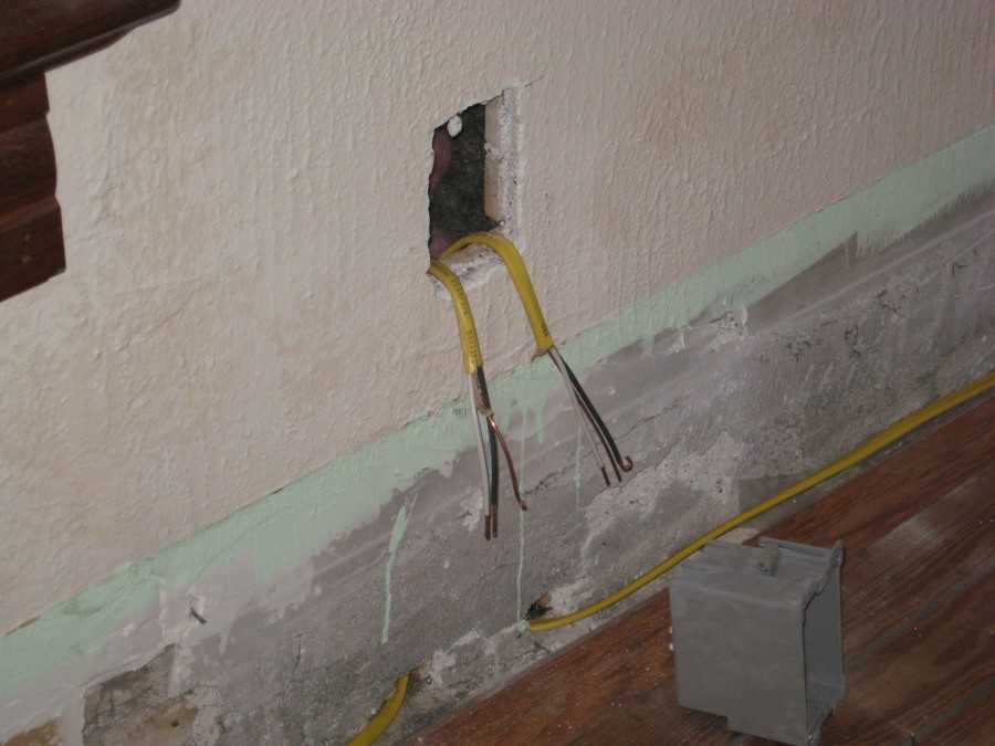 Какой провод использовать для проводки в доме нужно: ввод в частный дом электричества, что лучше выбрать, воздушный кабель, сечения, маркировка, однофазный