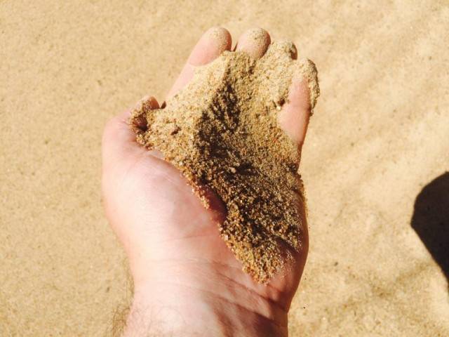 Песок для штукатурки стен: какой лучше, виды строительно песка