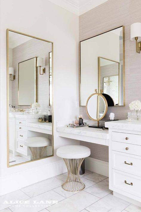 Высота зеркала в ванной от раковины: стандарт, на какой вешать над мойкой в комнате
