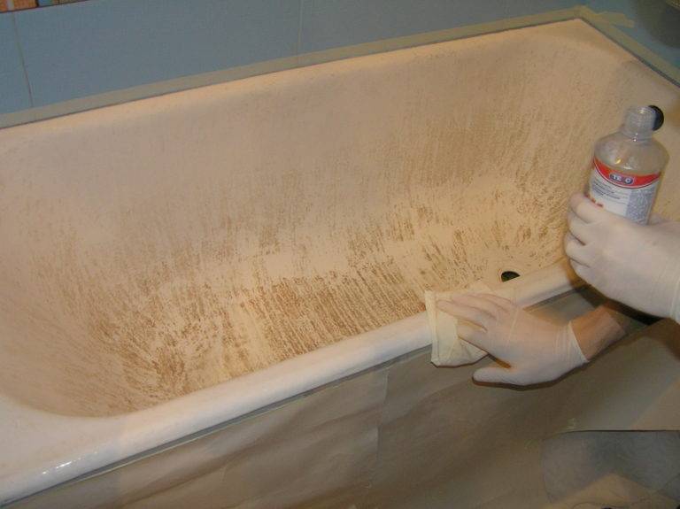 Не знаете как обновить ванну? Способы реставрации в зависимости от степени изношенности поверхности
