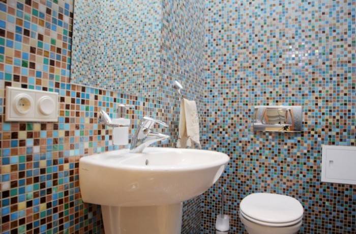Мозаика на полу в ванной: виды мозаики и идеи дизайна