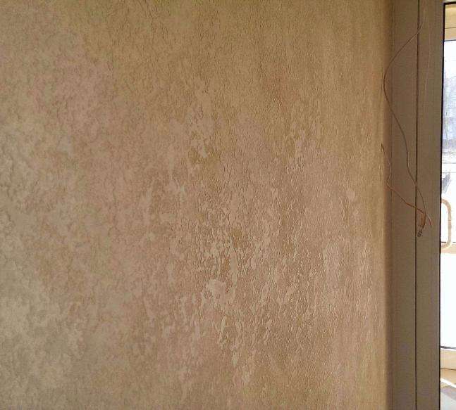 Декоративная краска с песком, ее особенности, способы обработки стен валиком с насадками