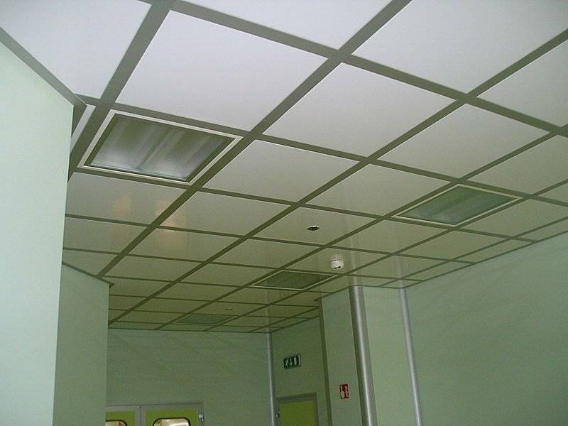 Металлический реечный потолок: виды и установка