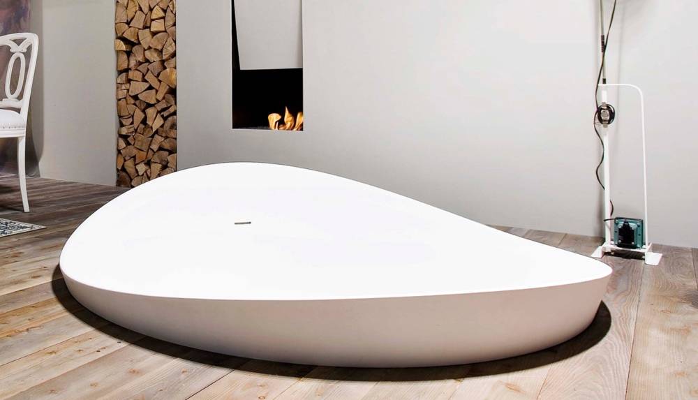 Нестандартная мебель для ванной комнаты - асимметричная, полукруглая