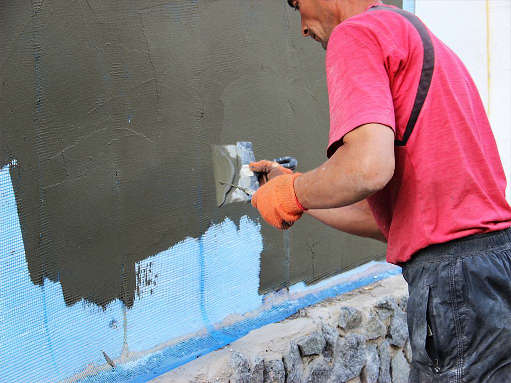 Шпаклевка для пенопласта - выбор и нанесение