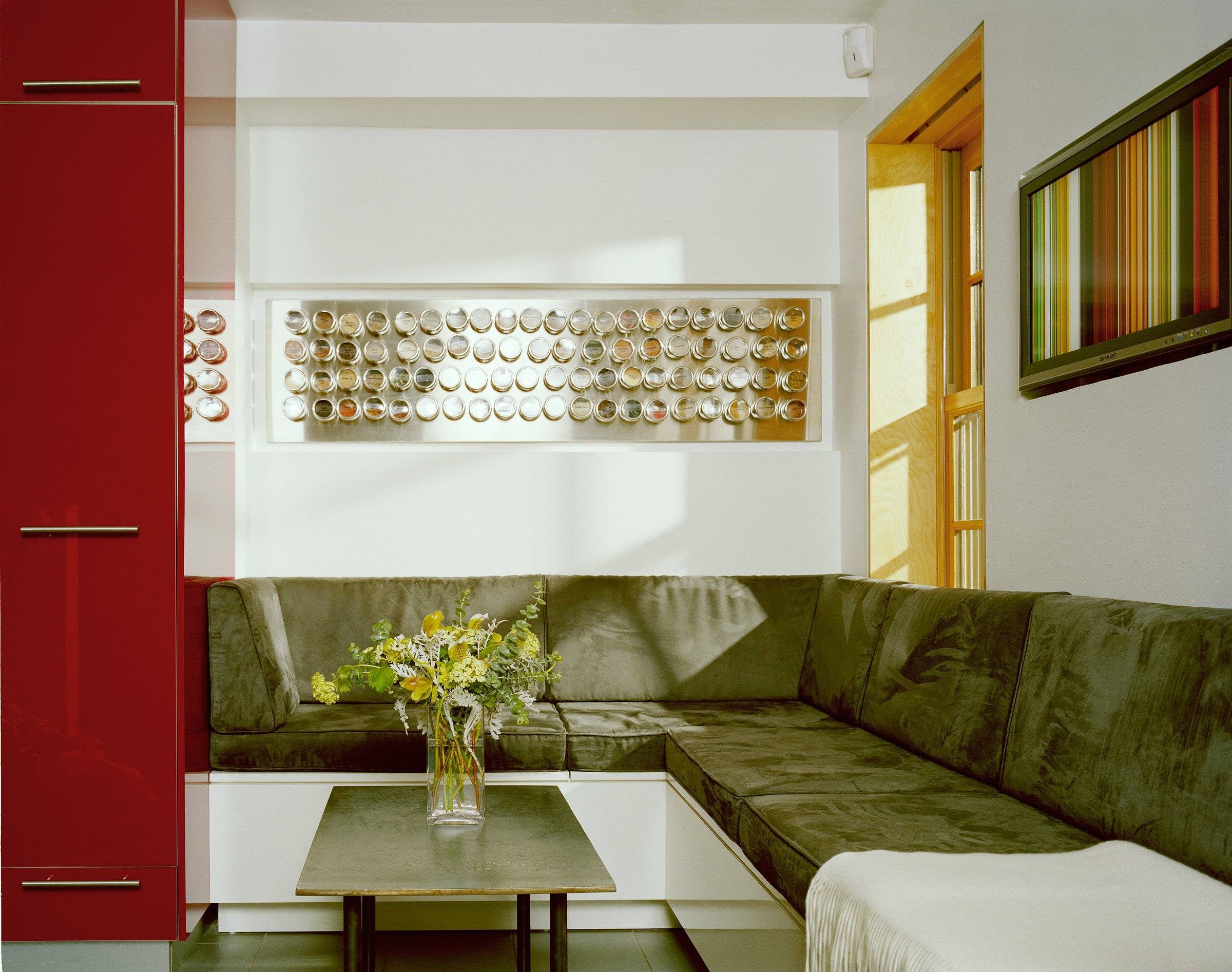 Планировка кухни с диваном: 90 фото оригинальных идей и советов по выбору дизайна