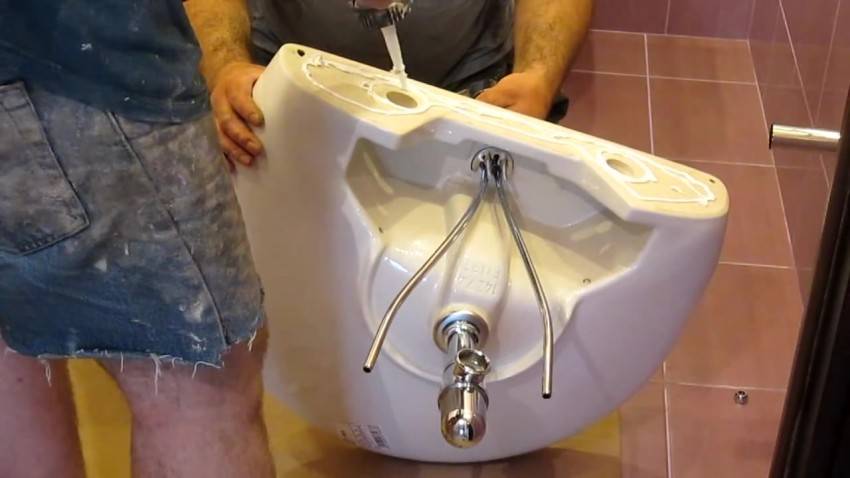 Установка раковины в ванной своими руками: особенности крепления раковины к стене
