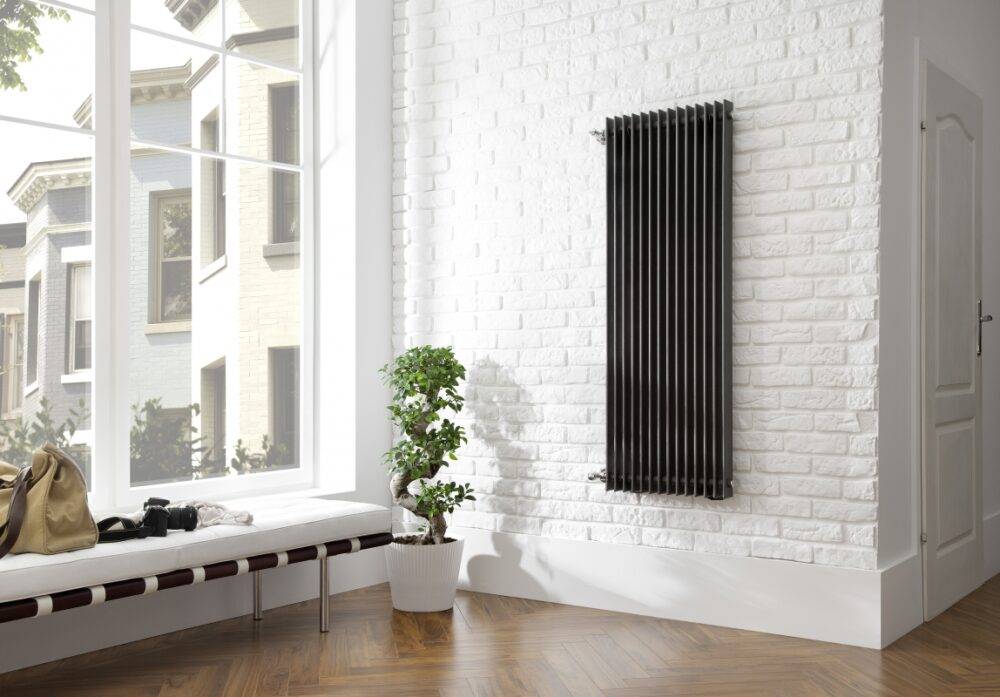 Разбираемся в популярности вертикальных радиаторов отопления