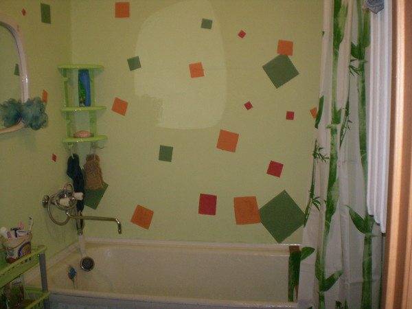 Какой краской покрасить стены в ванной на старую краску