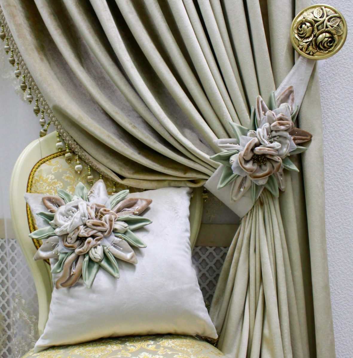 Декор штор своими руками, фото идеи декорирования рулонных и римских штор