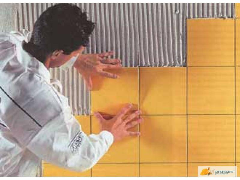 Как класть плитку на стену правильно: пошаговая инструкция по облицовке