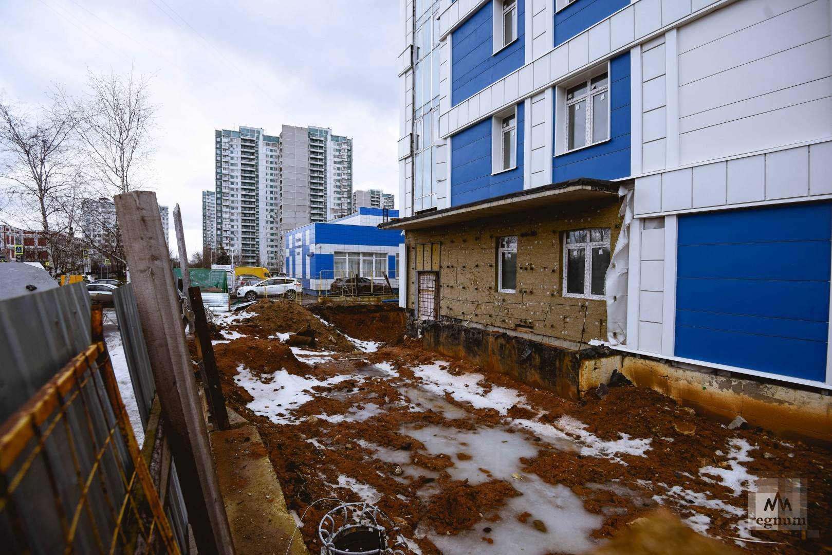 В Москве и Подмосковье полностью замораживают строительство