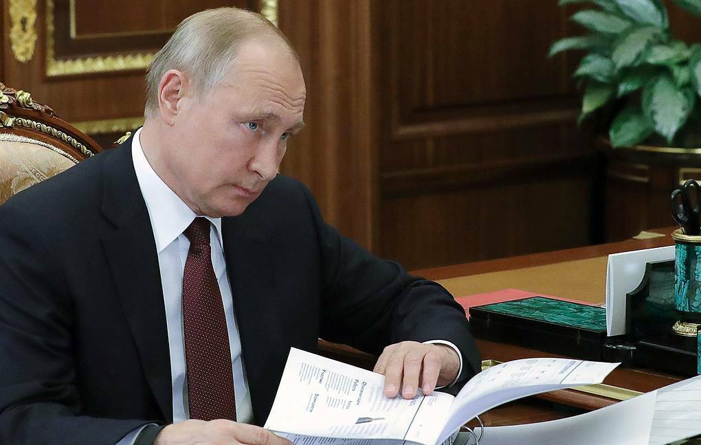 Владимир путин подписал пакет законов о мерах поддержки, которые касаются миллионов россиян ► последние новости