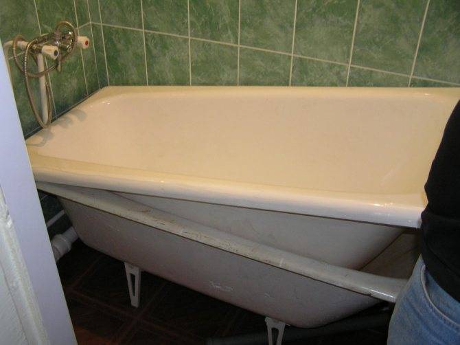 Какой ванне отдать предпочтение: чугунной или стальной?