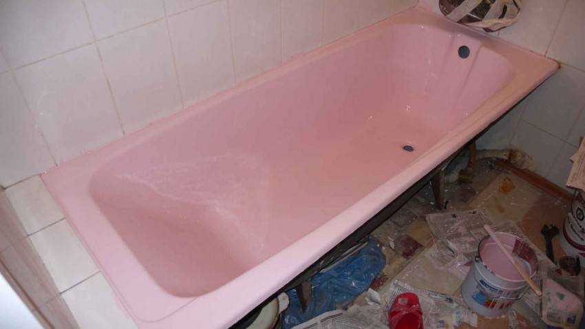 Покраска ванны. Способы восстановления и виды красок