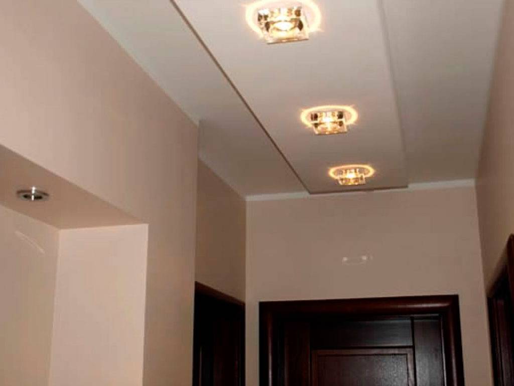 Потолки из гипсокартона для гостиной - все способы оформления с примерами из интерьеров