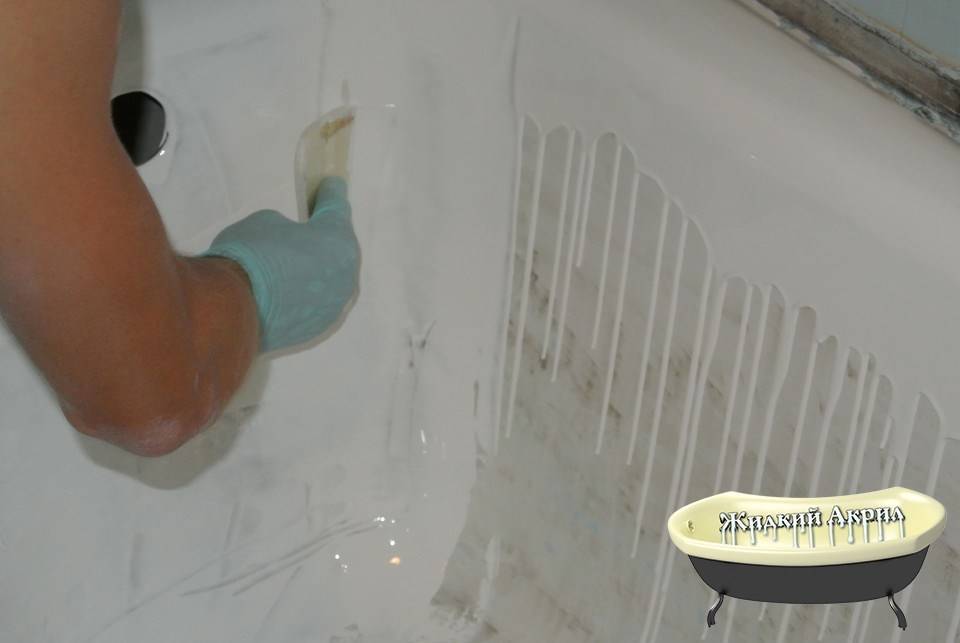 Чем качественнее реставрировать ванну — акрил или эмаль?