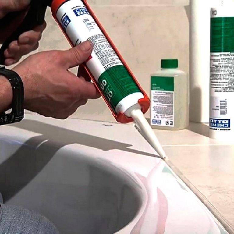 Секреты опытных мастеров, как убрать силиконовый герметик с плитки в ванной