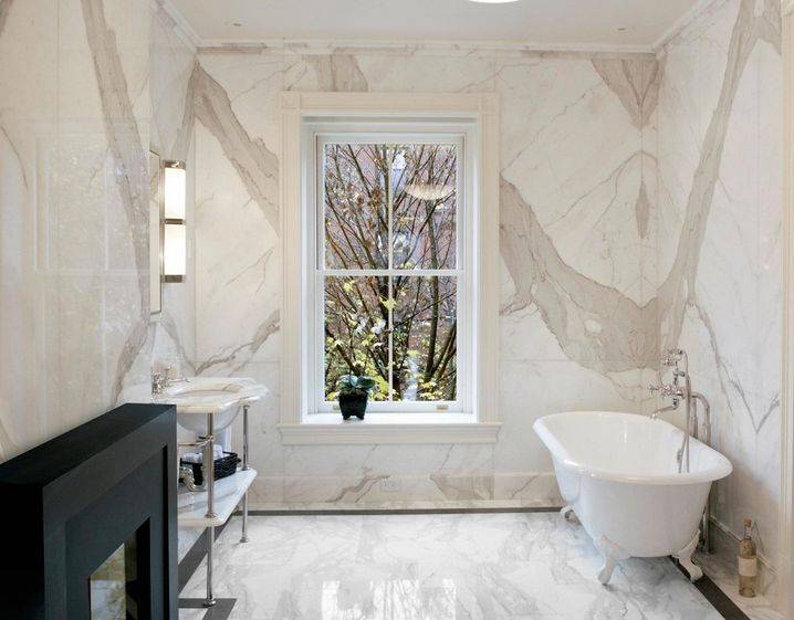 Дизайн ванной комнаты под мрамор