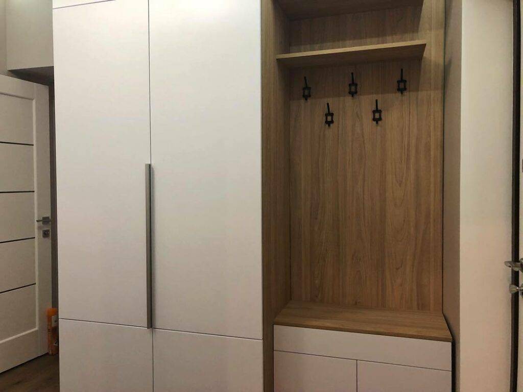 Шкафы без ручек открываются нажатием - мебельный портал