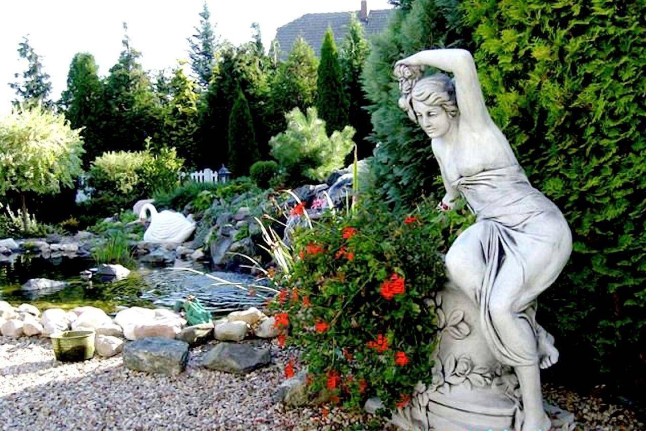 Эффектные садовые скульптуры любой сложности